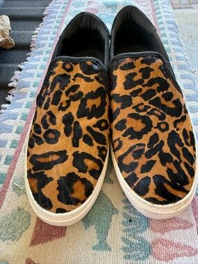 UGG Cahlvan Panther Print Women’s Slip-On Loafer Shoe Size 9